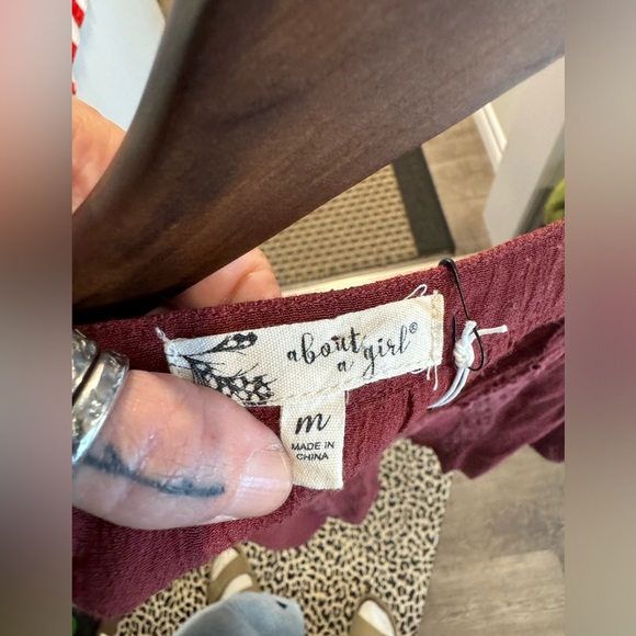 About a Girl peasant top - Picture 3 of 3